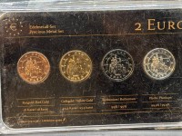 Auktion 373 / Los 6008 <br>2 Euro M&uuml;nzsatz, 4x 2 Euro "Germany" 1x Gelbgold, 1x Rotgold, 1x Ruthenium, 1x Platin-Auflage, 2012, in limitierter Auflage, neu in Blister, verschweisst in Folie