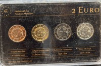 Auktion 373 / Los 6013 <br>2 Euro Prestige  M&uuml;nzsatz, 4x 2 Euro "Slovakia" 1x Gelbgold, 1x Rotgold, 1x Ruthenium, 1x Platin-Auflage, 2014, in limitierter Auflage, neu in Blister, verschweisst in Folie