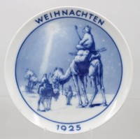Auktion 373<br>Rosenthal Weihnachtsteller von 1925   &bdquo;Der Stern von Betlehem&ldquo;.