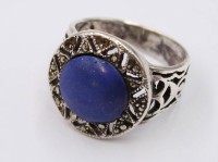 Auktion 373<br>Ring mit Lapis und Markasiten, 925er Silber, RW 56, 5,7 Gramm, einige Markasiten fehlen