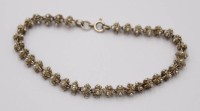 Auktion 373<br>925 Silber Armband filigrane Arbeit in Bl&uuml;tenform 