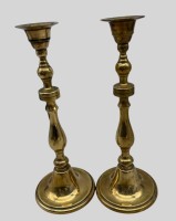 Auktion 373 / Los 15074 <br>Paar Messing-Leuchter, H-23 cm