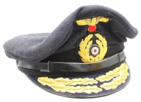 Auktion 373 / Los 7039 <br>eine Schirmm&uuml;tze der deutschen Kriegsmarine f&uuml;r Offiziere wohl Kopie !