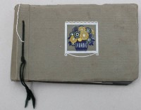 Auktion 373 / Los 7048 <br>Kl. Postkartenalbum teilweise best&uuml;ckt 13 Karten / Fotos enthalten 