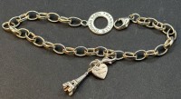 Auktion 373<br>Silber-925- Armband "Thomas Sabo" Charms, 1 Eifelturm-Anh&auml;nger, L-20 cm, 9,52 gr.