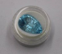 Auktion 373<br>Swiss Blue Topas, ca. 17,5 Karat, Birnenschliff