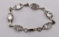 Auktion 373<br>925er Silber-Armband, klare Steine, zus. 16,5gr., ca. L-20cm
