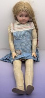 Auktion 373<br>gr. M&auml;dchenpuppe, Porzellan-Kopf undeutlich am Hals gemarkt, Ziegenleder K&ouml;rper, bespielt, H-83 cm