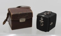 Auktion 373 / Los 14513 <br>Fotobox, Dacora Daci, um 1948, optisch gut erhalten, Funktion nicht gepr&uuml;ft