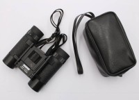 Auktion 373 / Los 14514 <br>Revue Mini 8x21 Fernglas, in Tasche, Optik klar