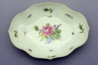 Auktion 373<br>ovale Schale "Meissen" Rote Rose, H-4 cm, 19x14,5 cm