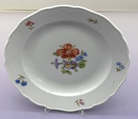 Auktion 373<br>Speiseteller "Meissen" Blumenmalerei, 2.Wahl, D-24,5 cm