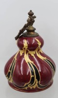 Auktion 373 / Los 9058 <br>Teile einer Blumenampel, Gr&uuml;nderzeit, Messingmontur besch&auml;digt, ca. H-24cm D-16cm