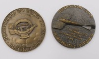 Auktion 373<br>2x gr. Bronze.Medaillen Portugal, Flugzeuge, ca. D-7,5cm