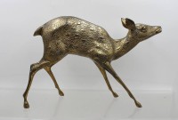 Auktion 373 / Los 15156 <br>gr.  Messing-Figur eines Rehs, 60/70er Jahre, ca. H-24cm L-37cm