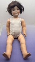 Auktion 373 / Los 12106 <br>gr. Sonneberg Massepuppe 2066, H-79 cm