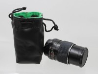 Auktion 373 / Los 14529 <br>Auto Revuenon 135mm f/2.8 Teleobjektiv, optisch gut erhalten, Funktion nicht gepr&uuml;ft