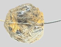 Auktion 373<br>Silberkette mit gr. klaren Stein (Bergkristall?), ca. 16 gr.