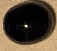 Auktion 373<br>gr. dunkler Safir?, ca. 4,47 ct,