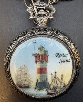 Auktion 373<br>Quarz HTU, Metallgeh&auml;use , neuzeitlich, Leuchtturm Roter Sand auf Deckel, mit Kette , D-5,5 cm