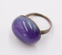 Auktion 374<br>925er Silber-Ring mit lila Achat Cabochon, RG 63