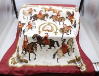 Auktion 374<br>Herm&egrave;s "Reprise" Seidentuch aus 100 % Seide, reinigungsbed&uuml;rftig, ca. 90 x 90cm