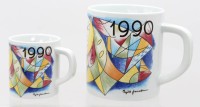 Auktion 374<br>Royal Copenhagen Jahresbecher ,1990, Entw. Egil Jacobsen, gr. Becher wohl mit 925er Silberplatte, ca. H-11,5 u. 7,5cm