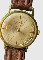 Auktion 374<br>mechan. Armbanduhr "Alpina", Swiss made, Double mit Lederband, Werk steht, Glas zerkratzt