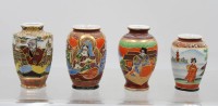 Auktion 374<br>4x Miniatur-Vase, Satsuma, Japan, kleinste mit Chip, ca. H-9cm