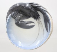 Auktion 374<br>Hummerschale, Royal Copenhagen, D&auml;nemark, Entw. J&oslash;rgen Balslov, Modellnr. 3498, 1x Schleifstrich, ca. D-19cm