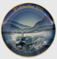 Auktion 374<br>Weihnachtsteller 1955 von Rosenthal, "Dorfweihnacht" Entwurf  von Willi  Hein, D-21,5 cm