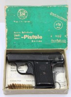 Auktion 374<br>Schreckschuss- und Gaspistole des Typs SM Mod. 110A, orig. Schachtel, Funktion nicht gepr&uuml;ft, ca. L-11,5cm
