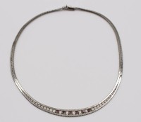 Auktion 374<br>925er Silber-Collier mit Rubinbesatz, 23,2gr., L-42cm