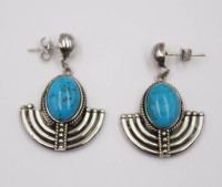 Auktion 374<br>handgefertigten Navajo-Ohrh&auml;nger aus Sterlingsilber, zus. 12,6gr., L-4cm
