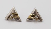 Auktion 374<br>Paar Ohrstecker, 925er Silber, teilw. vergoldet, je mit klarem Stein, 4,7gr., ca. L-1,5cm