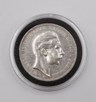 Auktion 374<br>Preu&szlig;en 3 Mark Silberm&uuml;nze 1910 Wilhelm II, in Kapsel, ca. D-3,3cm, ca. 16,6gr.