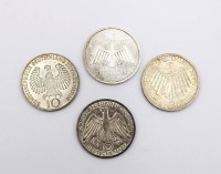 Auktion 374<br>4x  10-Deutsche-Mark-Silbergedenkm&uuml;nzen, Bundesrepublik Deutschland . 3x 1972  Olympischen Spielen in M&uuml;nchen und 1x R.R&ouml;ntgen
