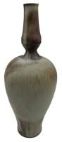 Auktion 374<br>Kunstkeramik Vase aus der Cuxhavener Werkstatt B&uuml;cking&amp;B&ouml;rnsen, H-27 cm, Signatur