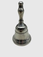 Auktion 374<br>massive versilberte Tischglocke, H-13,5 cm