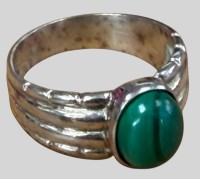 Auktion 374<br>Silberring-925- mit Malachit, polierte Schultern,  RG 61, 5,73 gr.