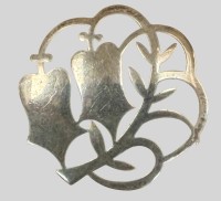 Auktion 374<br>gr. Durchbruch-Brosche, S-900-  "MF", D-4 cm, 5,6 gr,