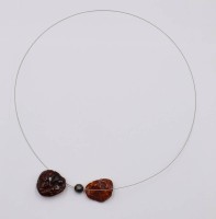 Auktion 374<br>Halsschmuck mit Bernstein