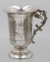 Auktion 374 / Los 11020 <br>versilberter Becher um 1900, datiert 1899, Punktgravur, ca. H-9,8cm