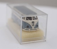 Auktion 374<br>Brekina VW T1 Kastenwagen-Modellauto ("Cuxhaven-Bulli"), 1:87