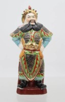 Auktion 374<br>Figur des chinesischen Generals und Kriegsgottes Guan Yu, bemalt, ca. H-16cm