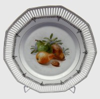 Auktion 374<br>gr. Obstteller mit Fr&uuml;chtedekor "Schumann" Durchbruchrand, D-28 cm