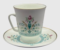Auktion 374<br>Kaffeetasse und Untertassen von Lomonosov, Dekor &bdquo;Maggio&ldquo;,, Leningrad UDSSR