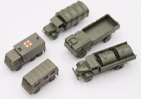 Auktion 374<br>5x div. Milit&auml;rfahrzeuge, ca. H-3cm
