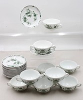 Auktion 374<br>9x Suppentassen mit 13 U.T., Hutschenreuther, Maria Theresia Schlossgarten, 2x Tassen mit Chip, ca. H-5,5cm