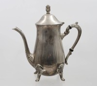 Auktion 374<br>Kanne auf 4 F&uuml;ssen, ca. H-25cm